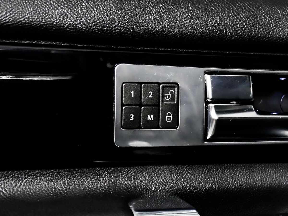 Купить Land Rover Discovery, 2013, 265 583 км.. Фото: #17