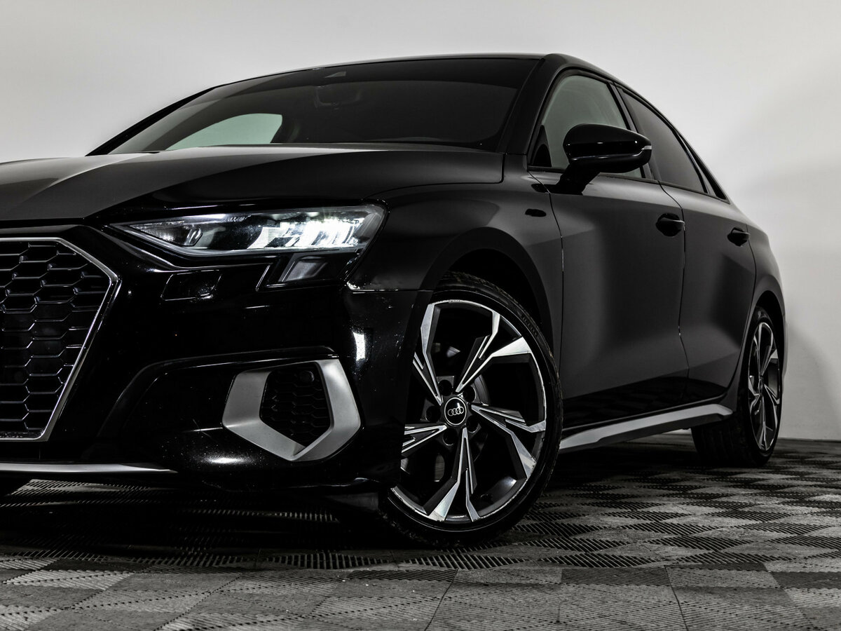 Купить Audi A3, 2021, 127 479 км.. Фото: #1