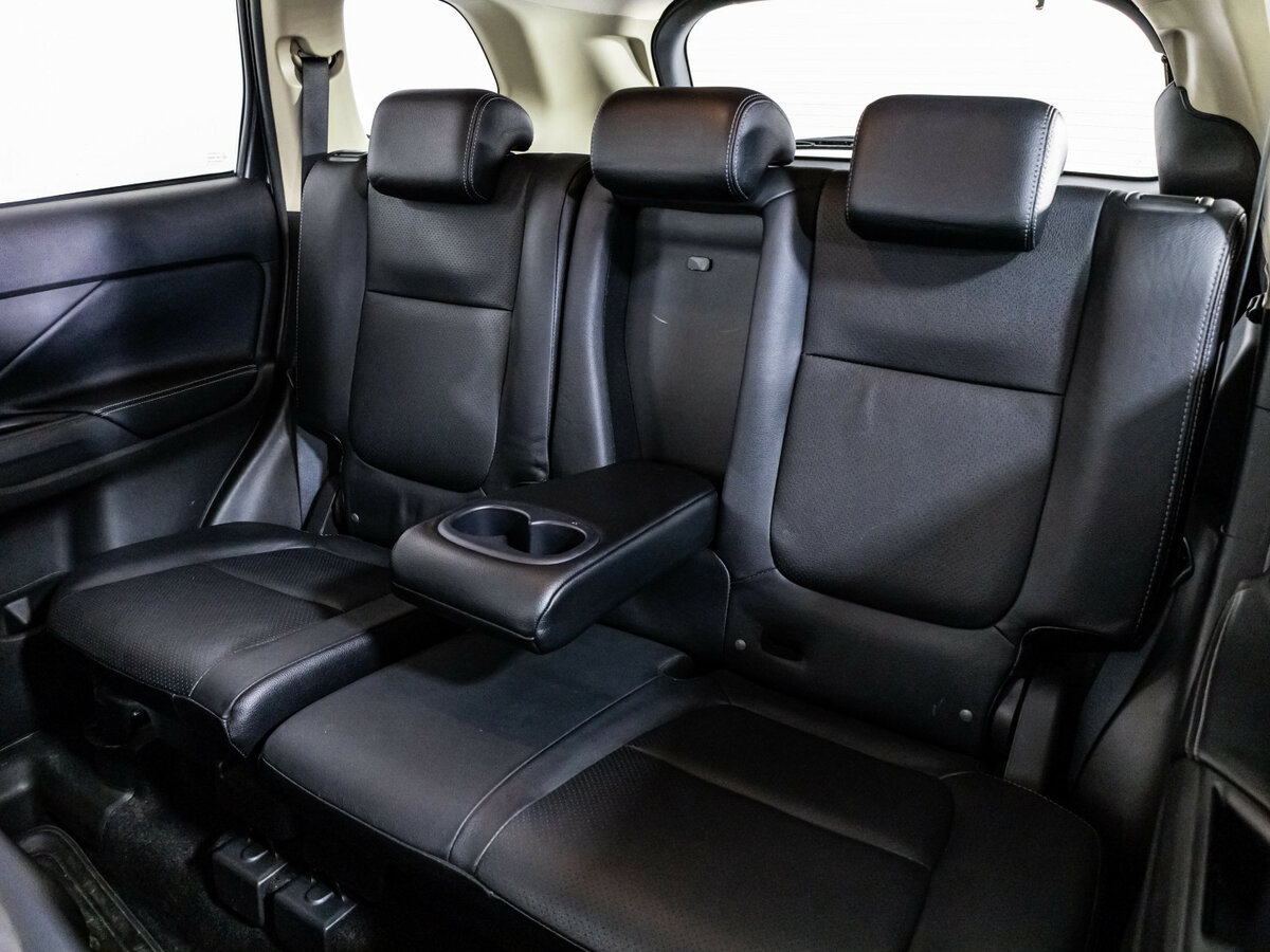 Купить Mitsubishi Outlander, 2018, 93 868 км.. Фото: #16