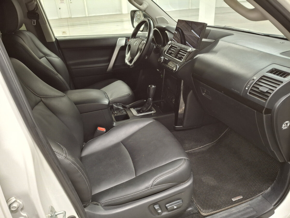 Купить Toyota Land Cruiser Prado, 2014, 215 161 км.. Фото: #7