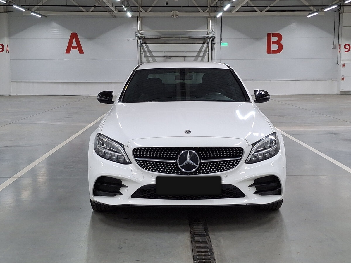 Купить Mercedes-Benz C-Класс, 2018, 85 220 км.. Фото: #1