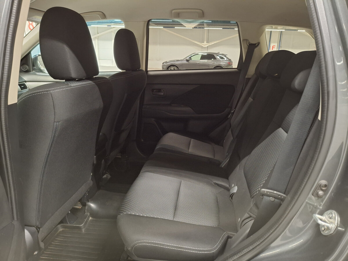 Купить Mitsubishi Outlander, 2015, 174 713 км.. Фото: #11