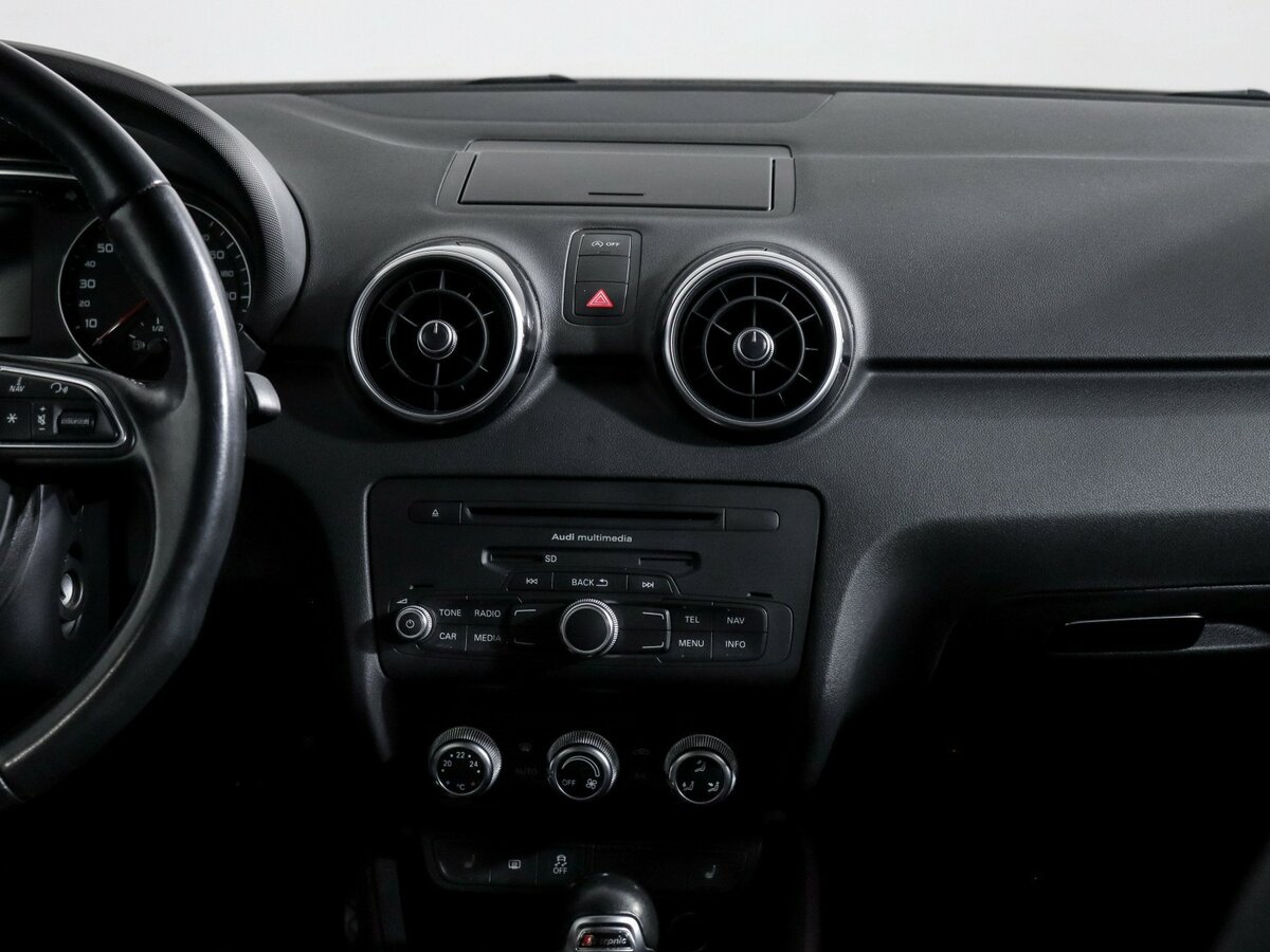Купить Audi A1, 2014, 158 865 км.. Фото: #10
