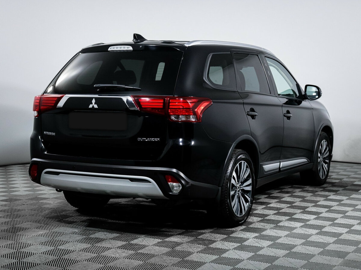 Купить Mitsubishi Outlander, 2019, 69 500 км.. Фото: #4