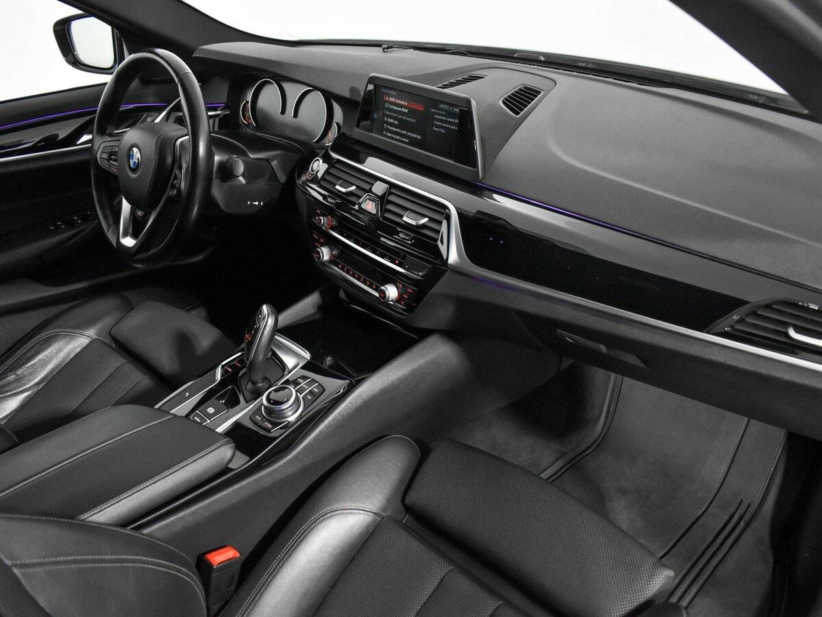 Купить BMW 5 серии, 2017, 150 172 км.. Фото: #11