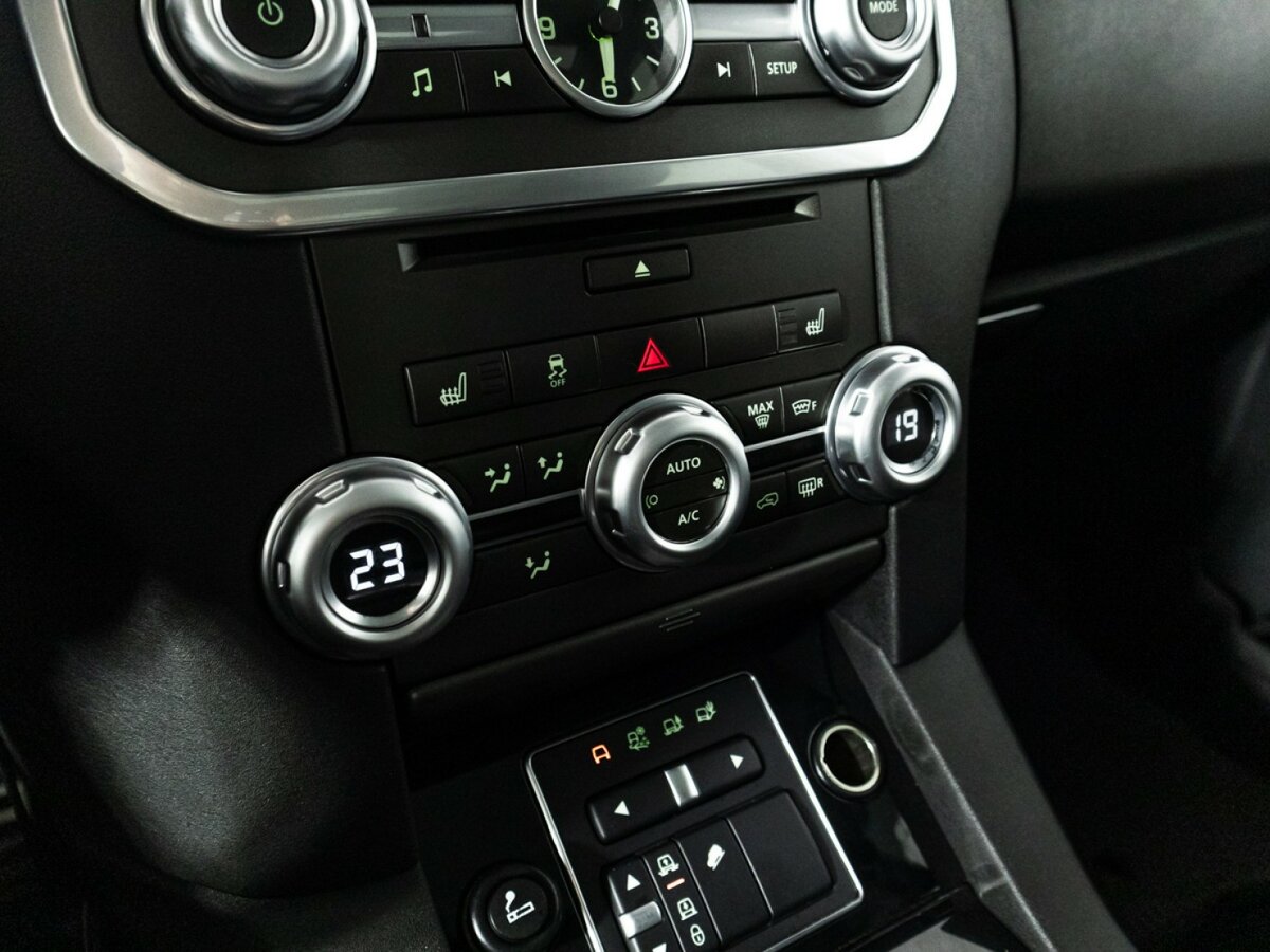 Купить Land Rover Discovery, 2014, 199 317 км.. Фото: #16