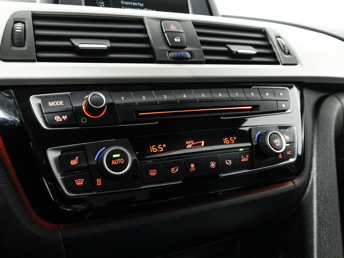 Купить BMW 3 серии, 2017, 138 550 км.. Фото: #15