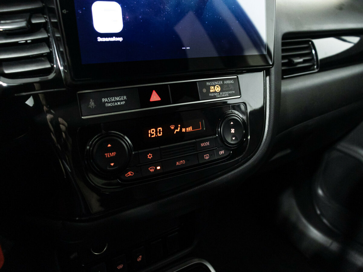 Купить Mitsubishi Outlander, 2019, 208 856 км.. Фото: #13