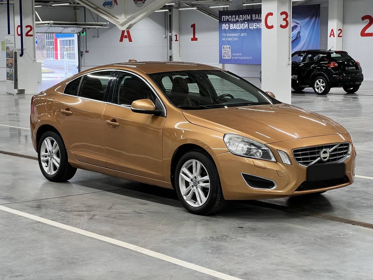 Купить Volvo S60, 2012, 172 631 км.. Фото: #2