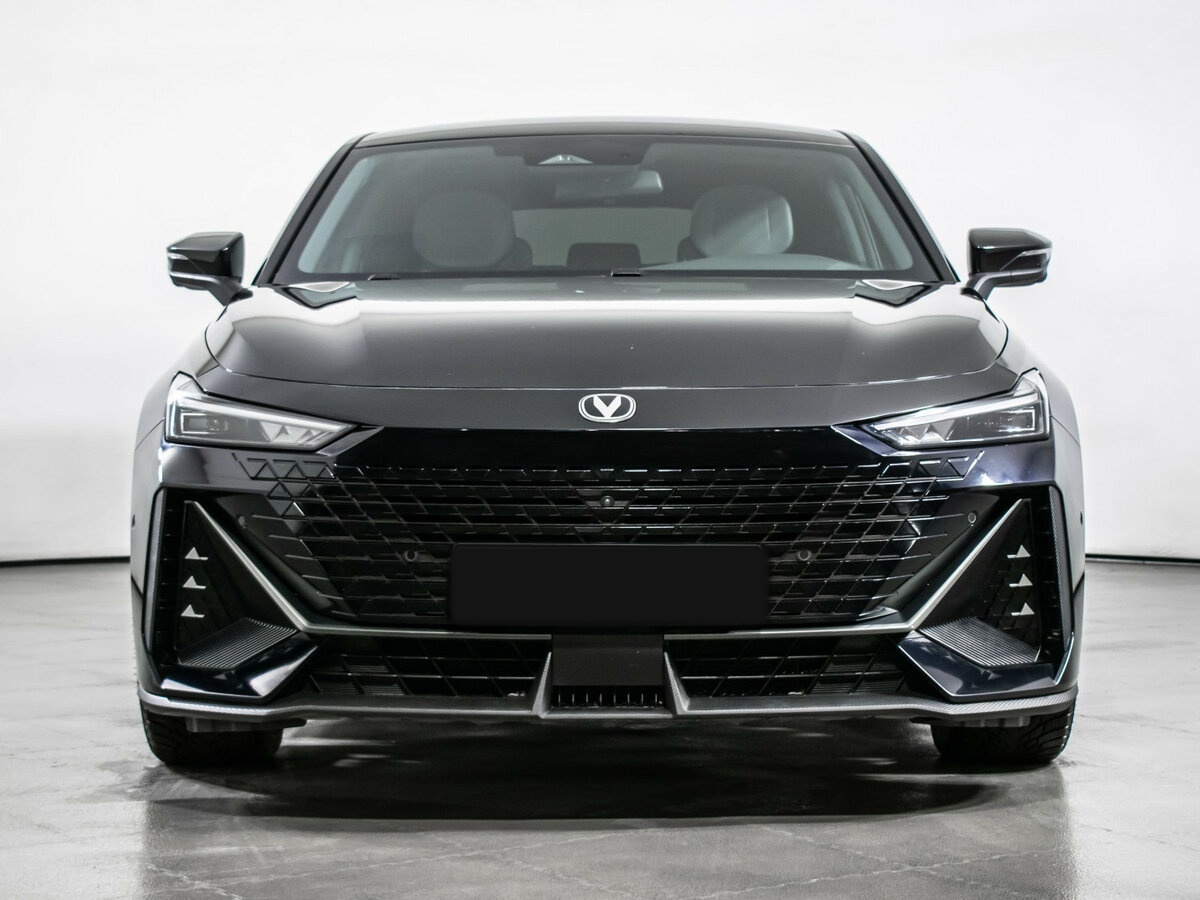 Купить Чанган УНИ-В, 2023, 38 730 км.. Фото: #1