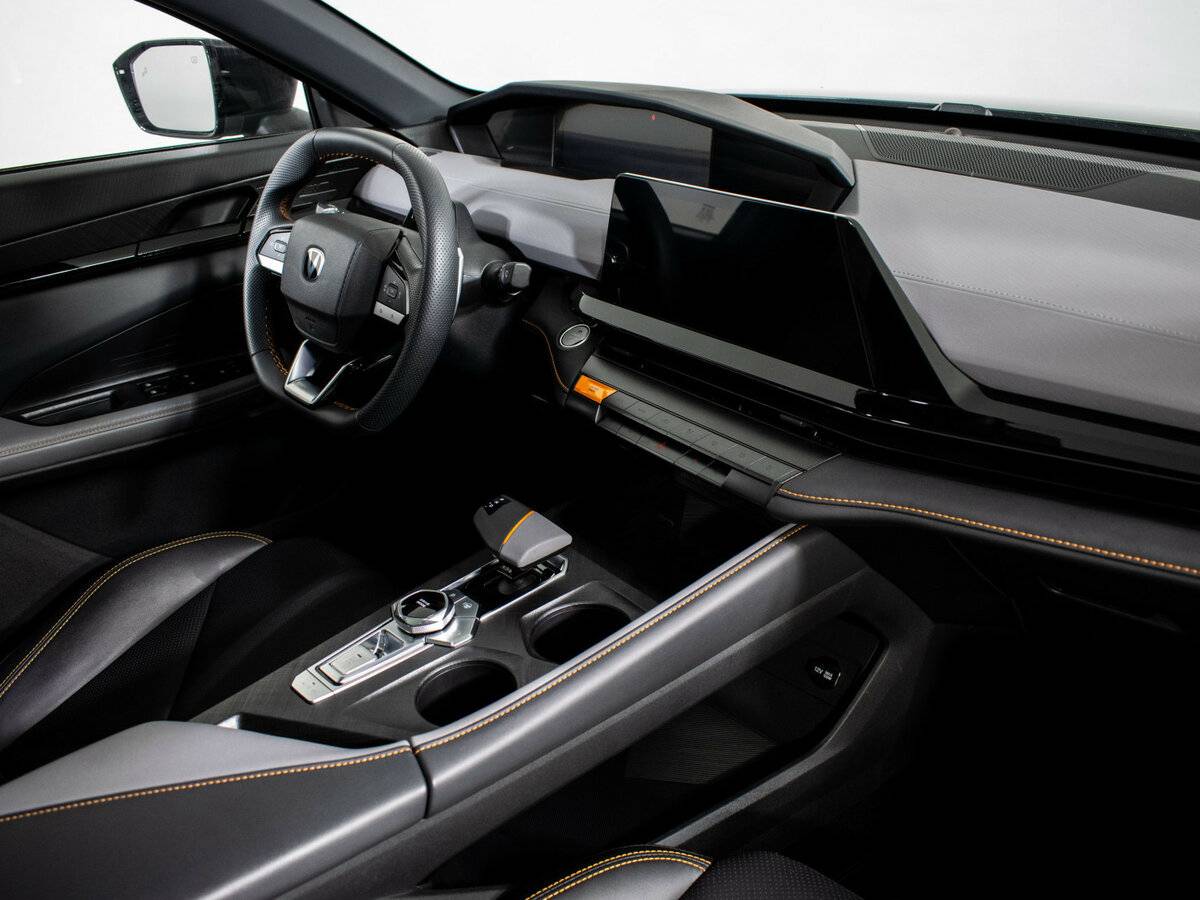 Купить Чанган УНИ-В, 2023, 38 730 км.. Фото: #10