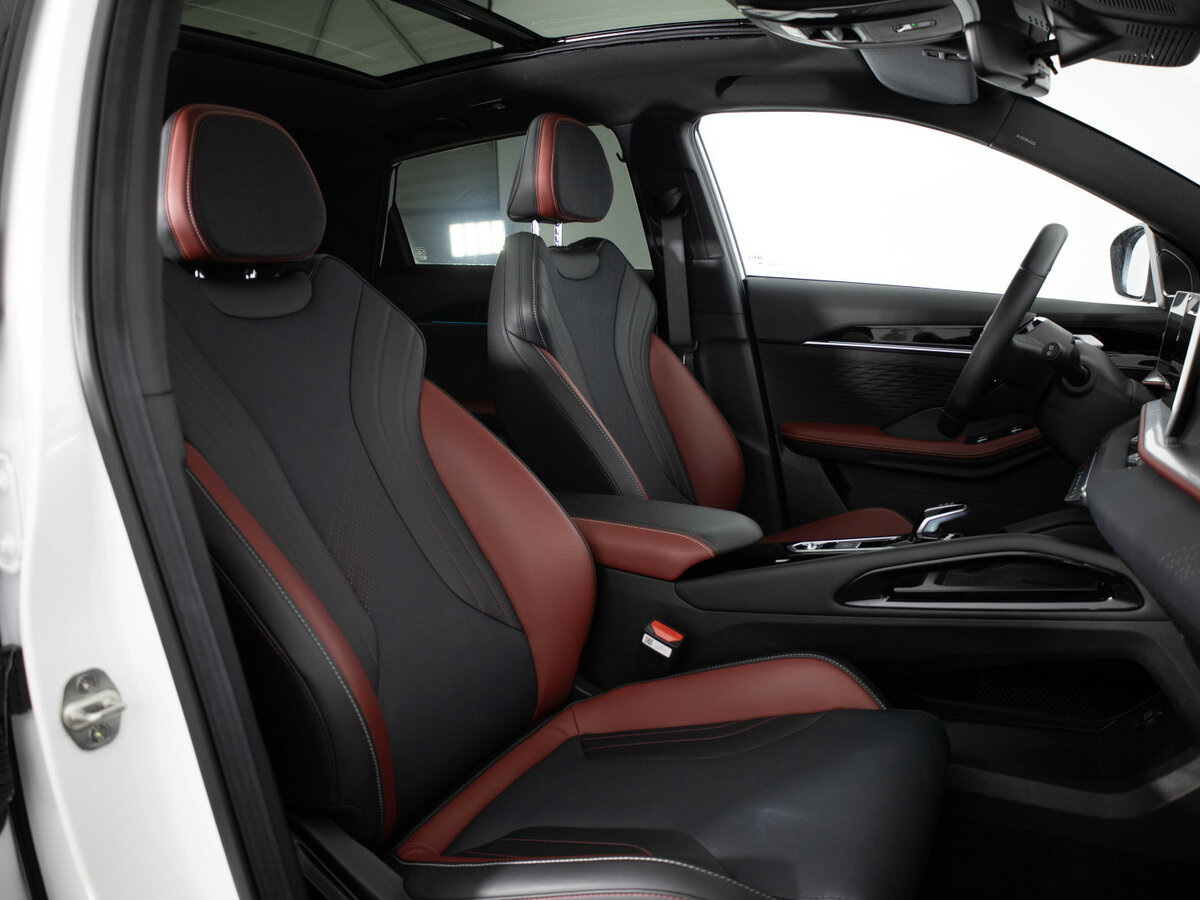 Купить Geely Coolray, 2023, 22 695 км.. Фото: #10