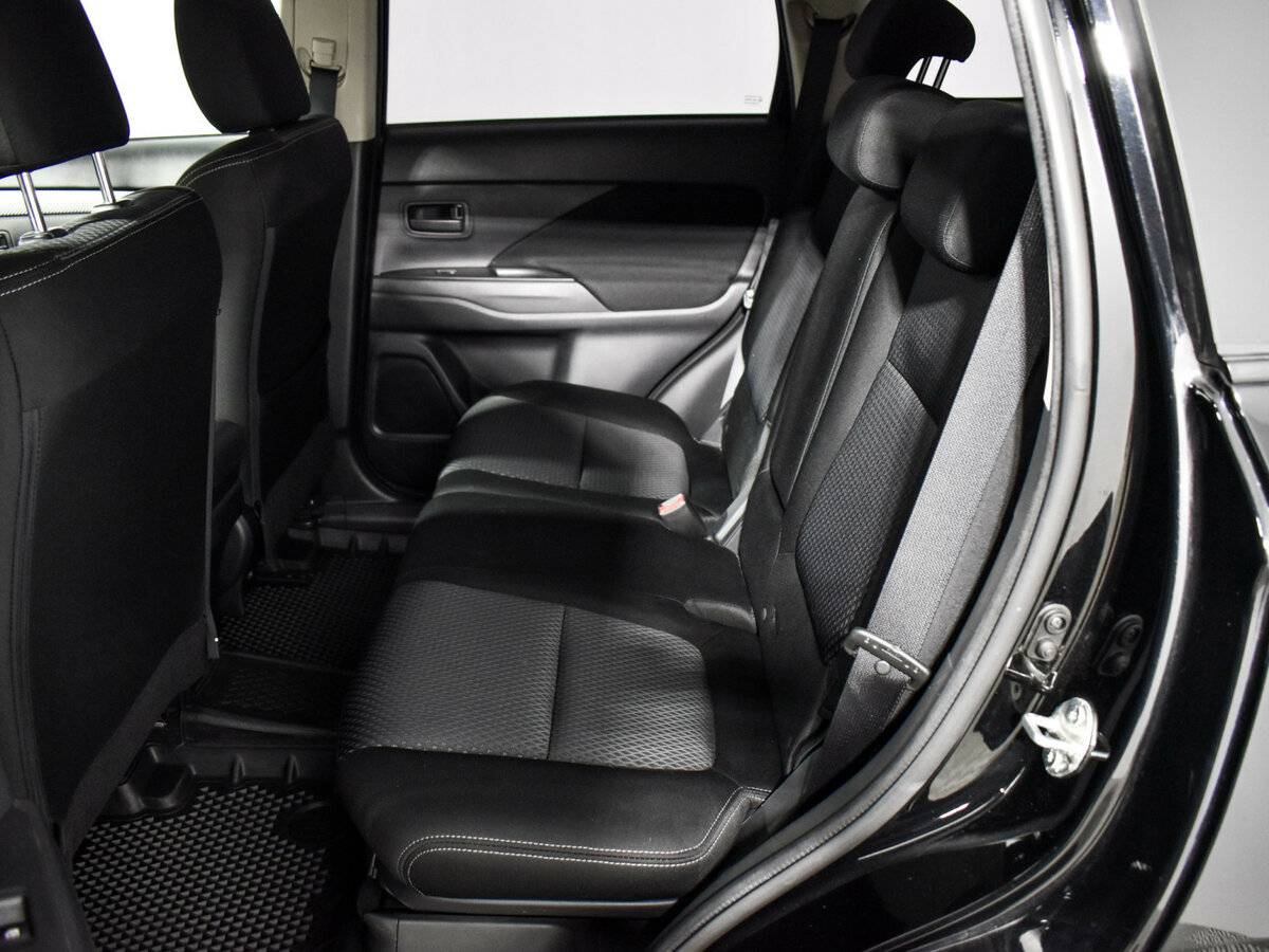 Купить Mitsubishi Outlander, 2018, 117 746 км.. Фото: #8