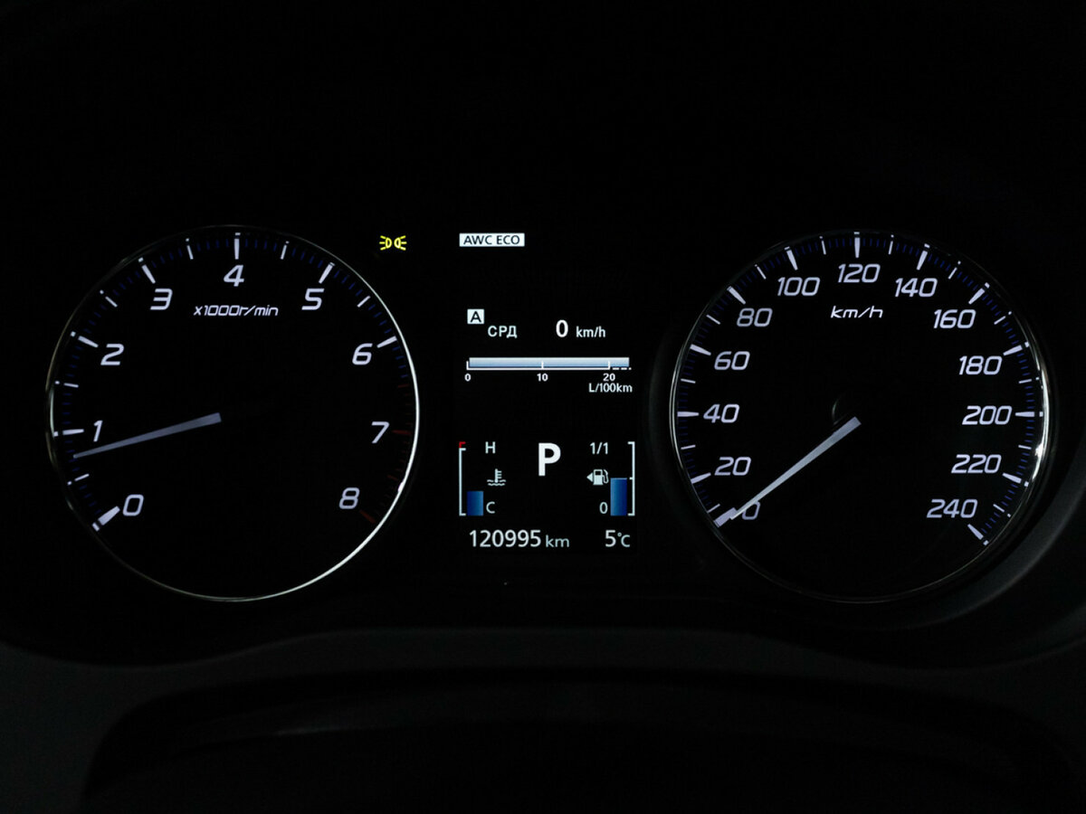 Купить Mitsubishi Outlander, 2014, 121 050 км.. Фото: #11