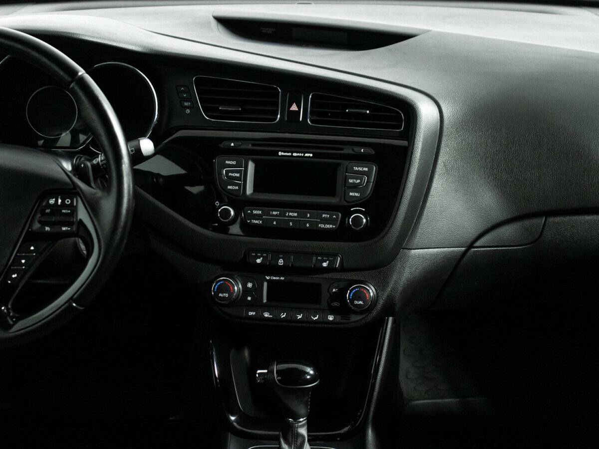 Купить Kia Ceed, 2015, 100 145 км.. Фото: #13