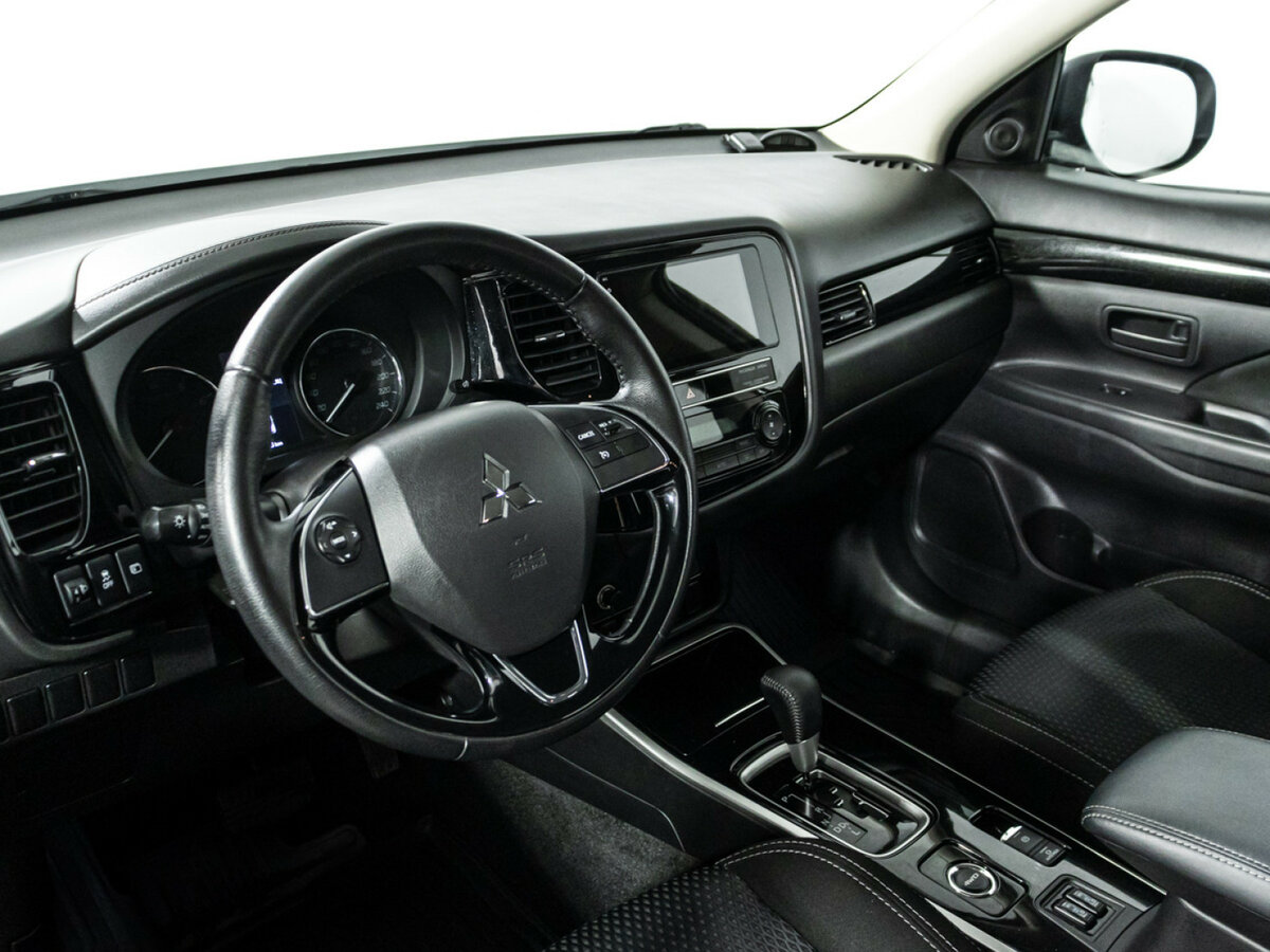 Купить Mitsubishi Outlander, 2019, 139 151 км.. Фото: #8