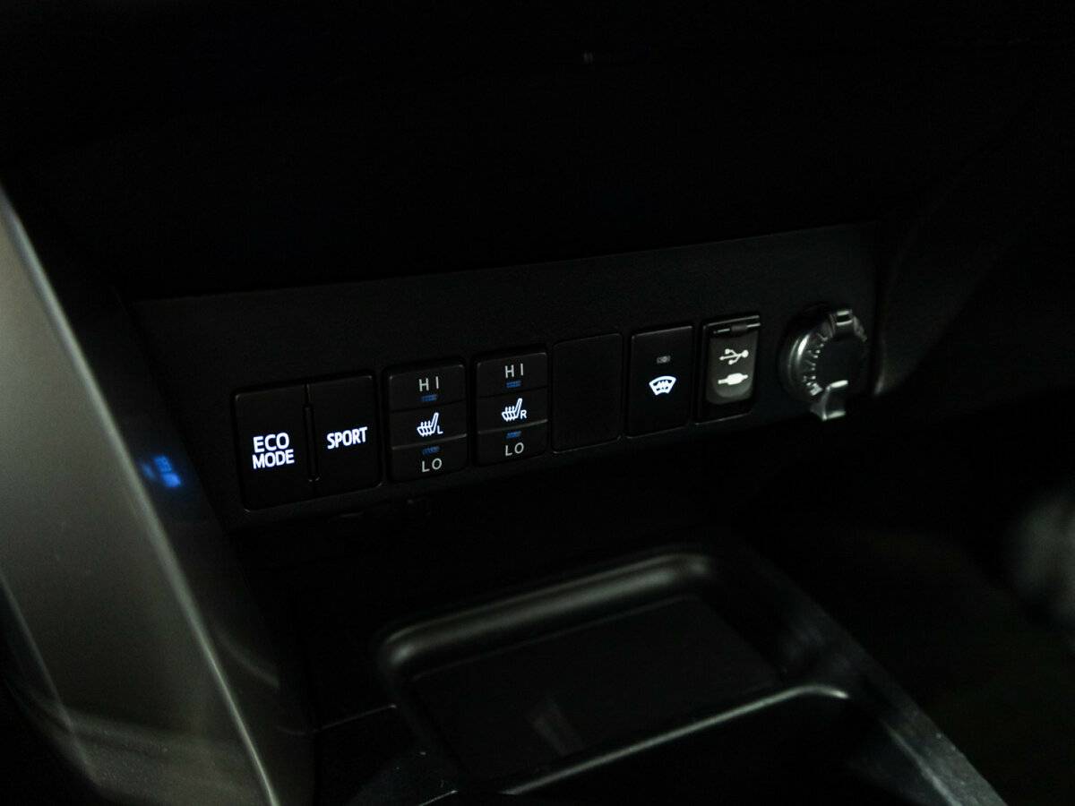 Купить Toyota RAV4, 2016, 187 104 км.. Фото: #15