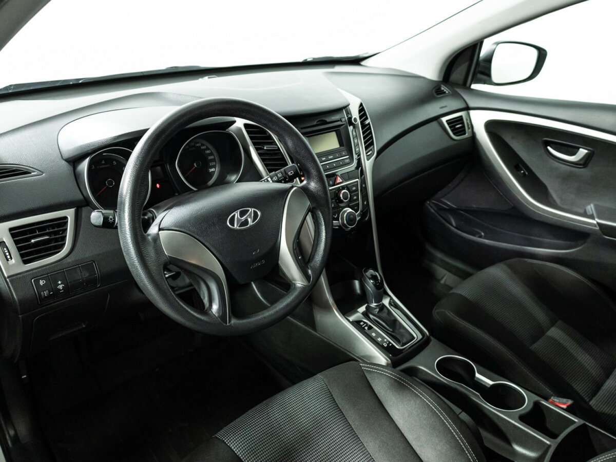 Купить Hyundai i30, 2015, 114 146 км.. Фото: #10