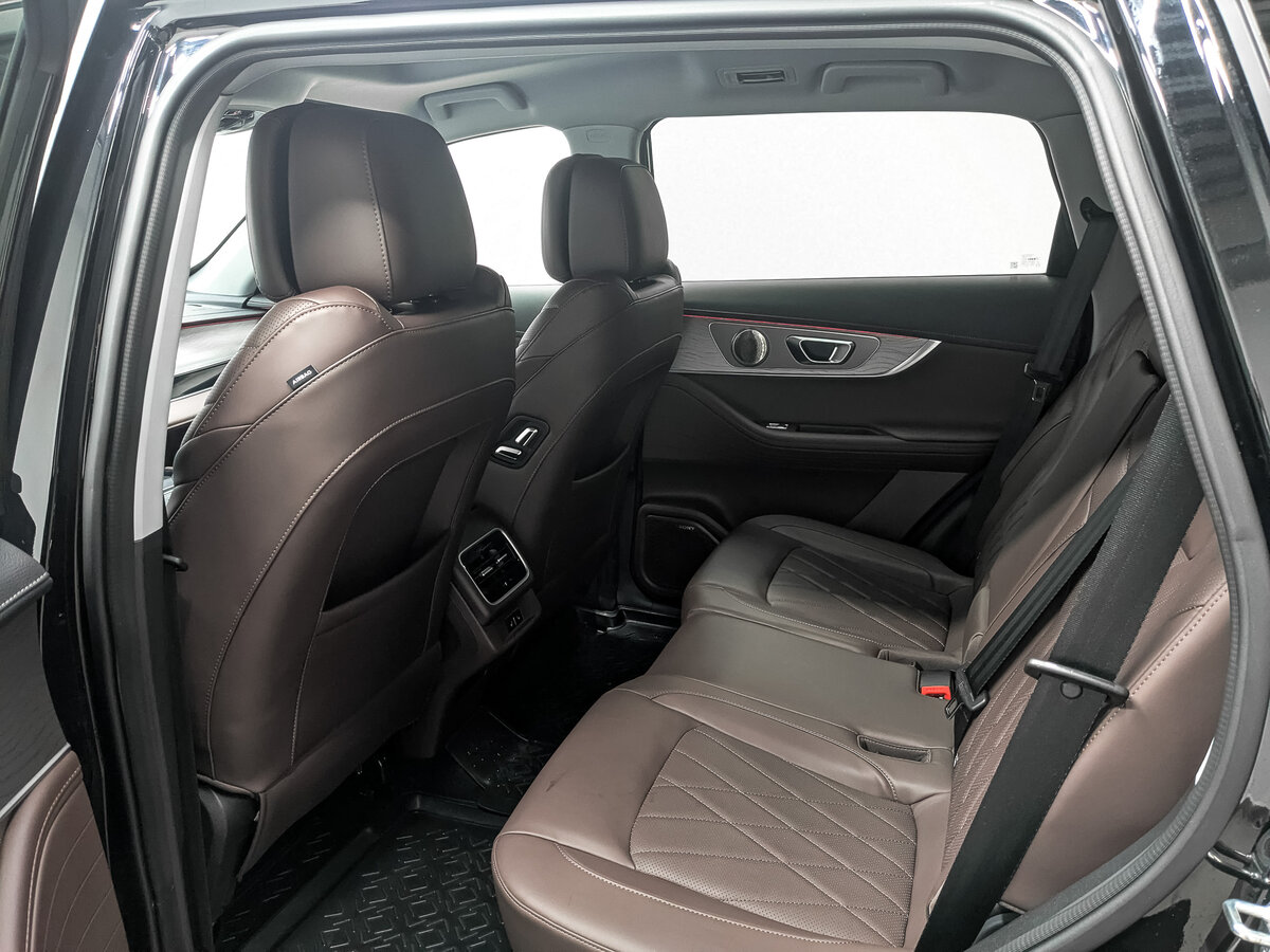 Купить Chery Tiggo 8 Pro Max, 2024, 24 302 км.. Фото: #17