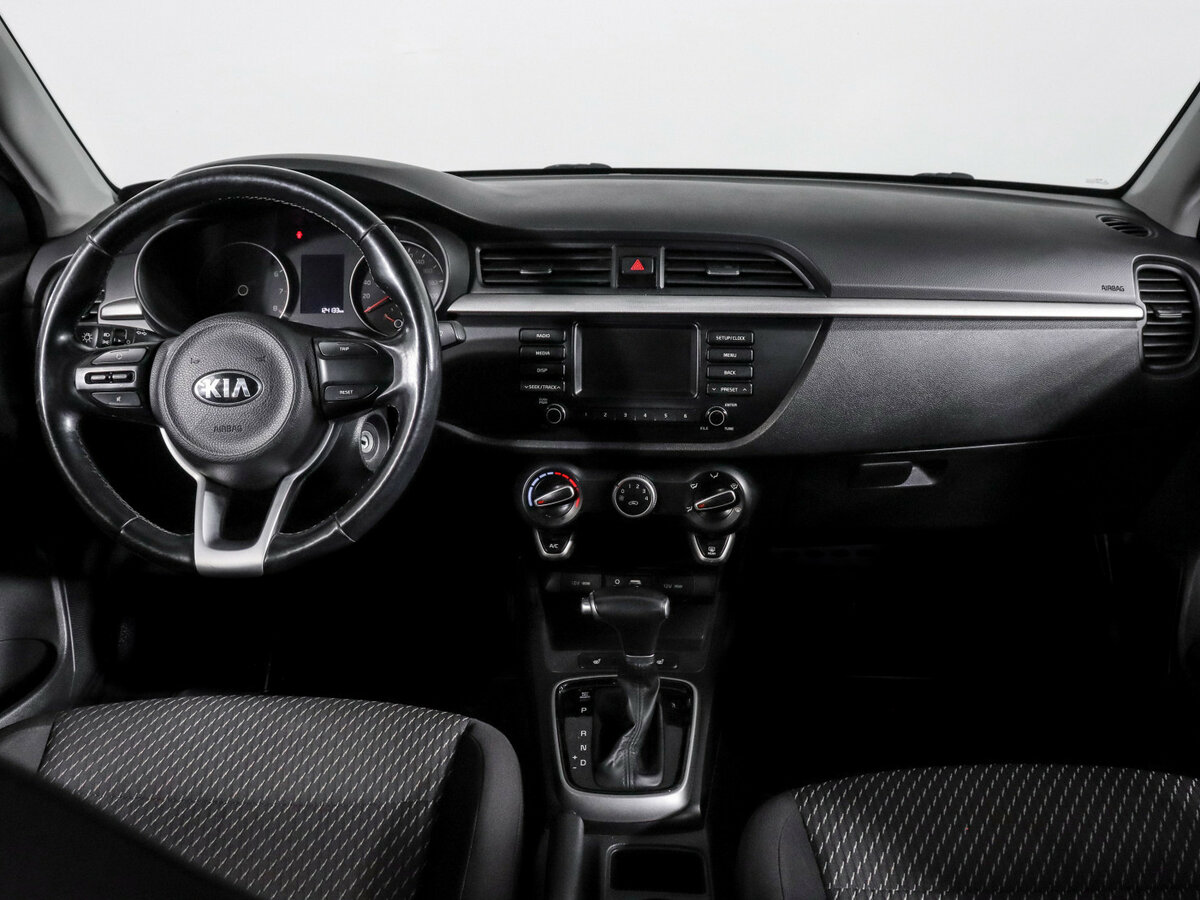 Купить Kia Rio, 2017, 124 129 км.. Фото: #9