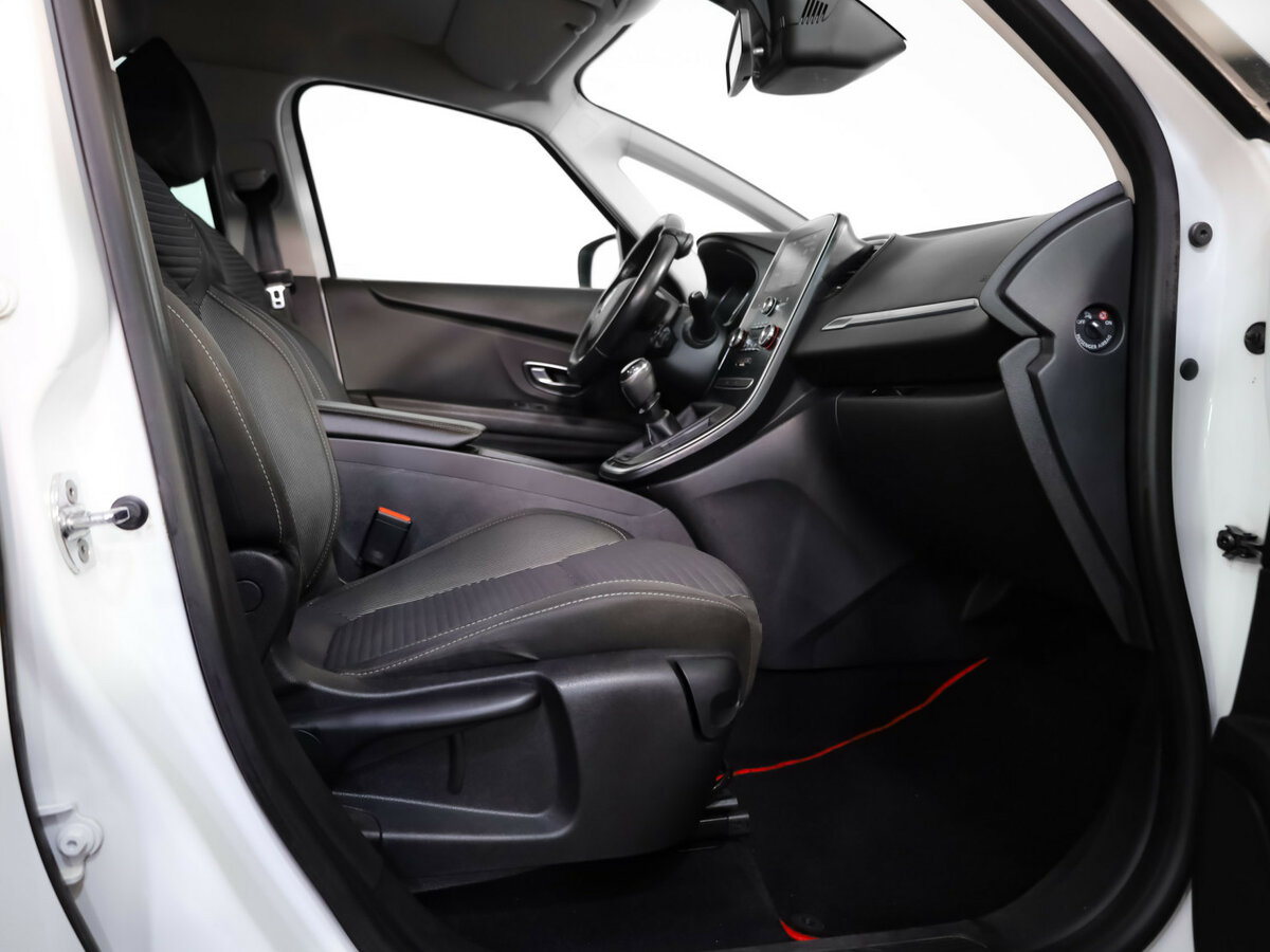 Купить Renault Scenic, 2018, 135 000 км.. Фото: #12