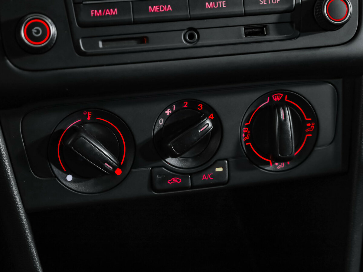 Купить Volkswagen Polo, 2018, 163 033 км.. Фото: #11