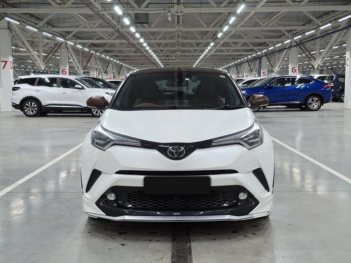 Купить Toyota C-HR, 2019, 41 025 км.. Фото: #1