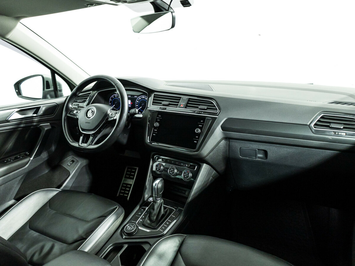 Купить Volkswagen Tiguan, 2018, 125 644 км.. Фото: #8