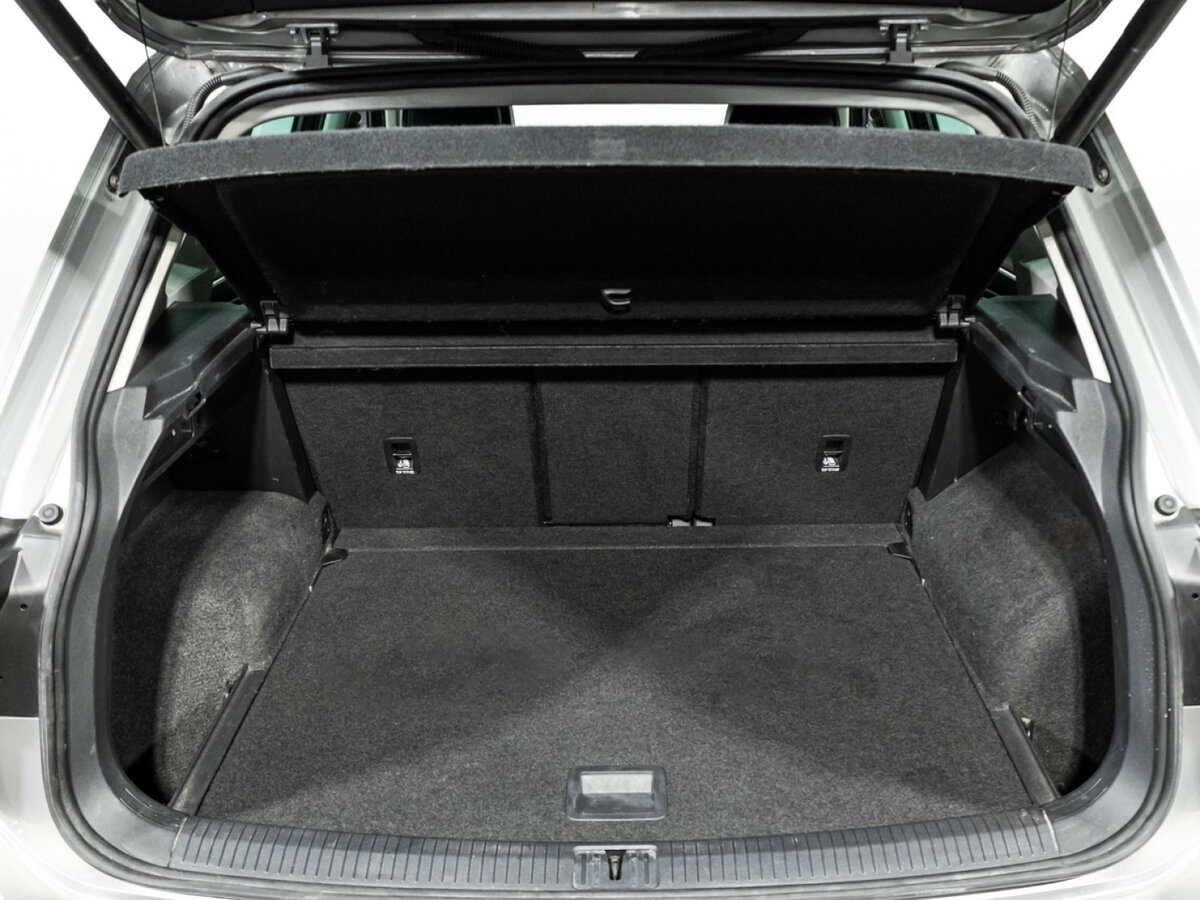 Купить Volkswagen Tiguan, 2018, 125 644 км.. Фото: #19