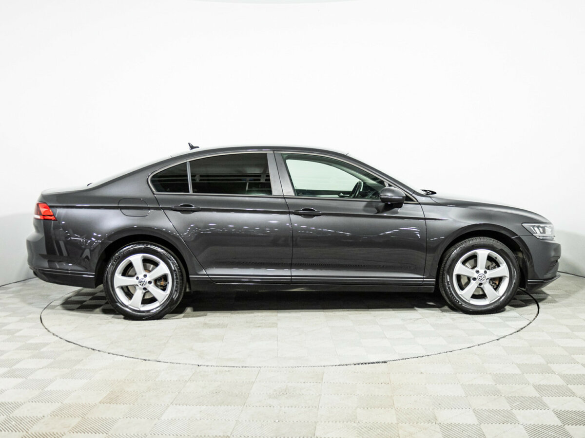 Купить Volkswagen Passat, 2021, 49 147 км.. Фото: #3
