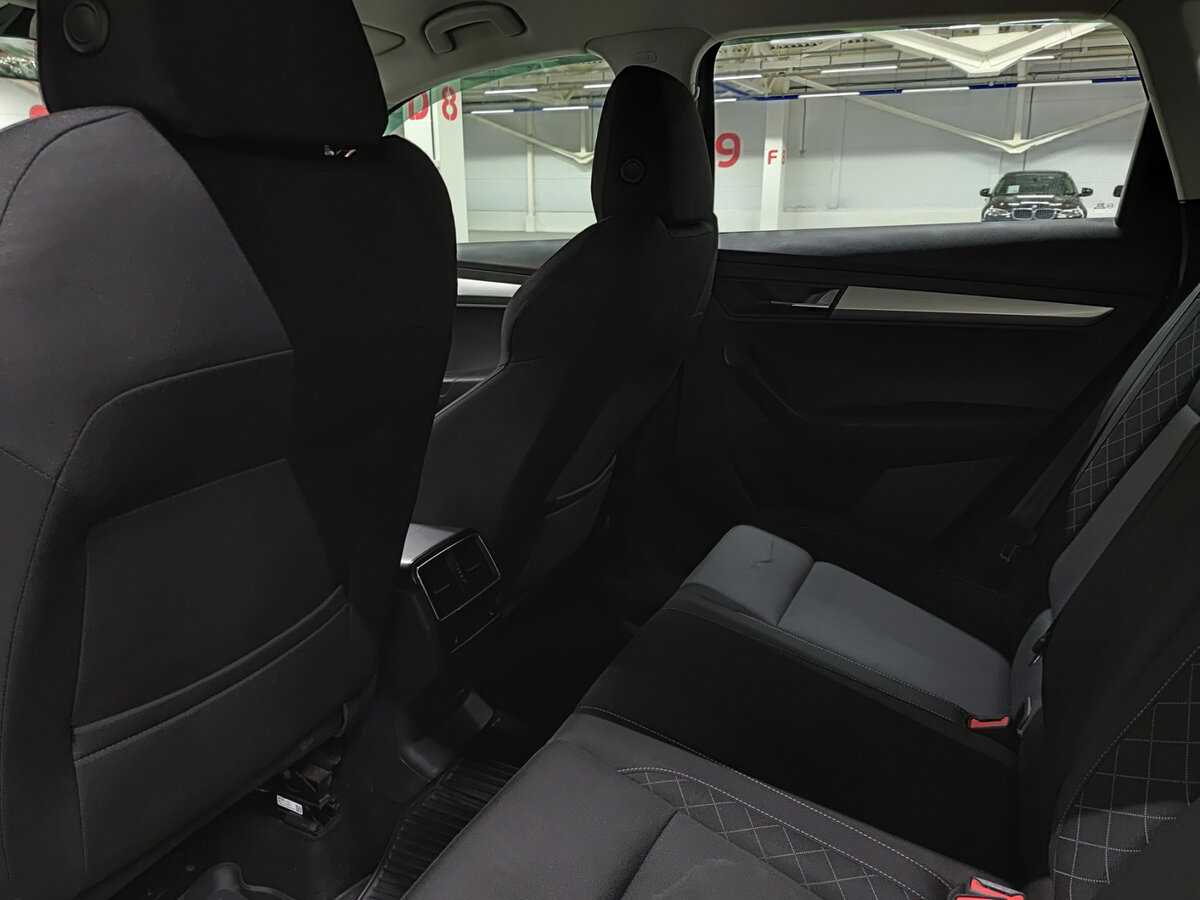 Купить Skoda Karoq, 2021, 209 641 км.. Фото: #11