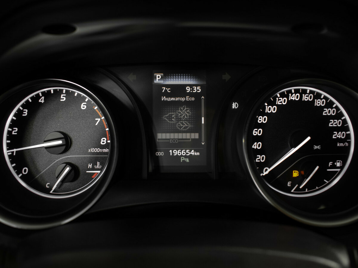 Купить Toyota Camry, 2020, 196 650 км.. Фото: #9