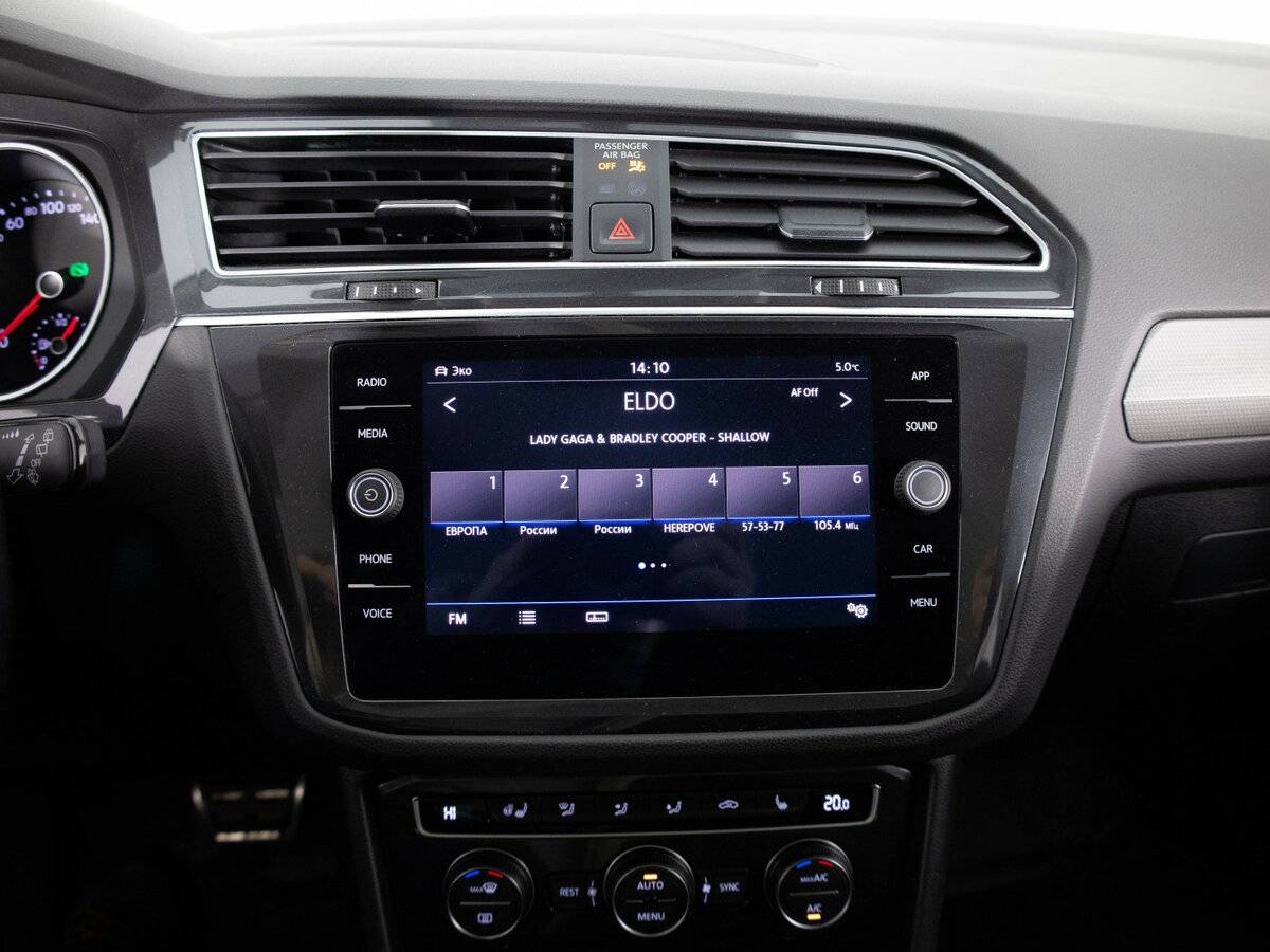 Купить Volkswagen Tiguan, 2018, 45 750 км.. Фото: #17