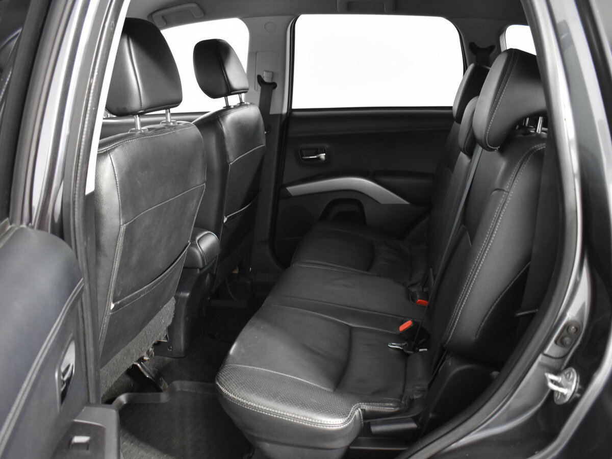 Купить Mitsubishi Outlander, 2012, 289 659 км.. Фото: #9