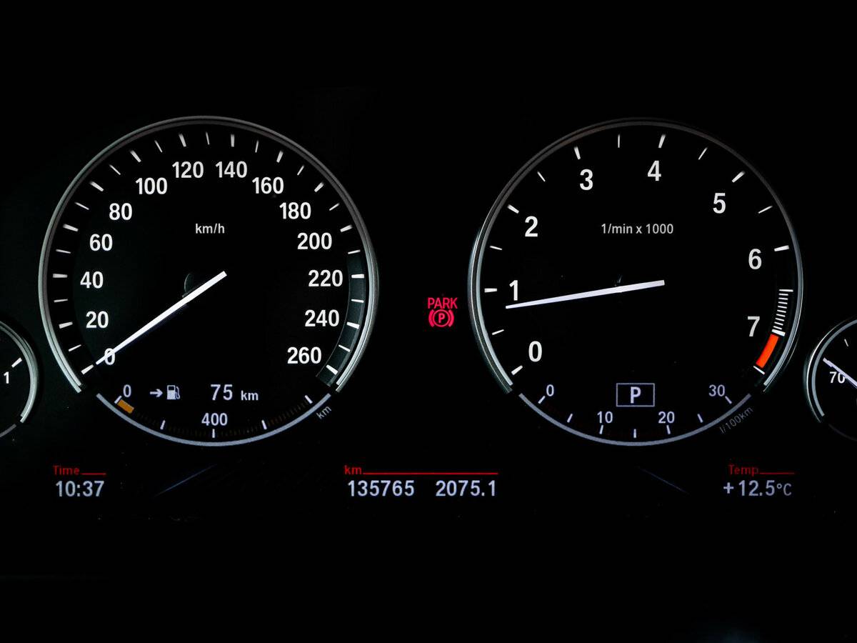 Купить BMW 5 серии, 2014, 135 764 км.. Фото: #10