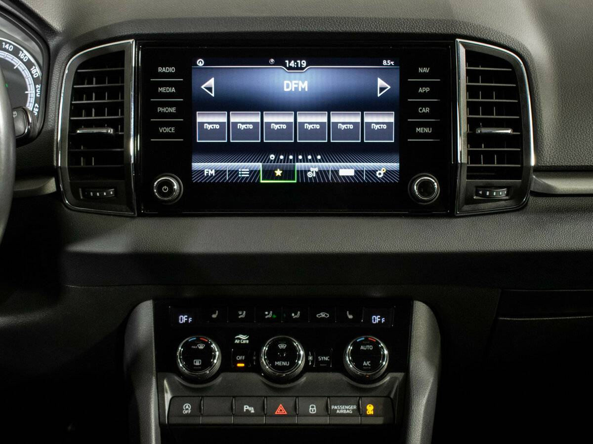 Купить Skoda Karoq, 2020, 70 181 км.. Фото: #13