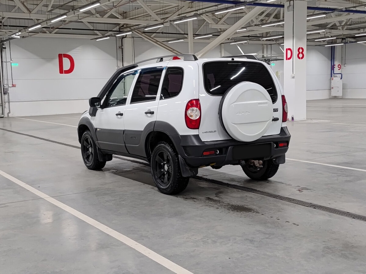 Купить Chevrolet Niva, 2017, 117 102 км.. Фото: #6