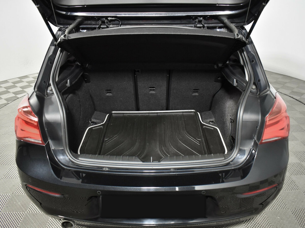 Купить BMW 1 серии, 2017, 64 080 км.. Фото: #17