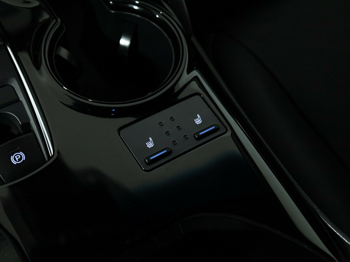 Купить Toyota Camry, 2020, 71 000 км.. Фото: #16