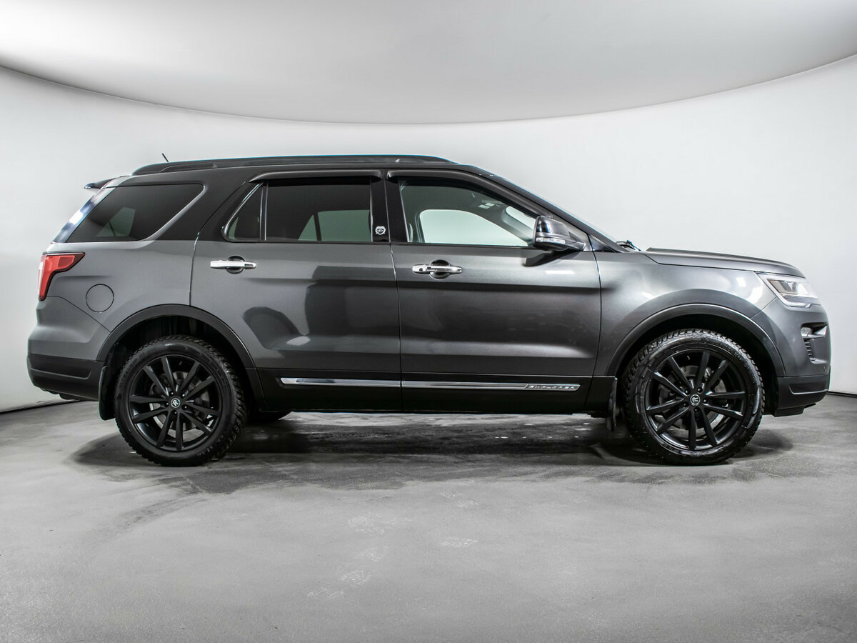 Купить Ford Explorer, 2018, 110 837 км.. Фото: #3