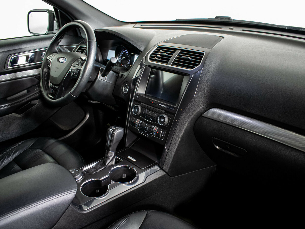 Купить Ford Explorer, 2018, 110 837 км.. Фото: #10