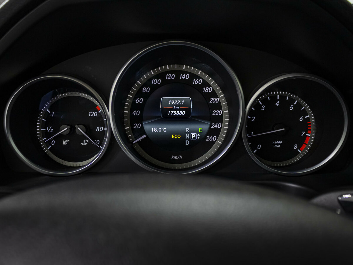 Купить Mercedes-Benz E-Класс, 2014, 175 878 км.. Фото: #10