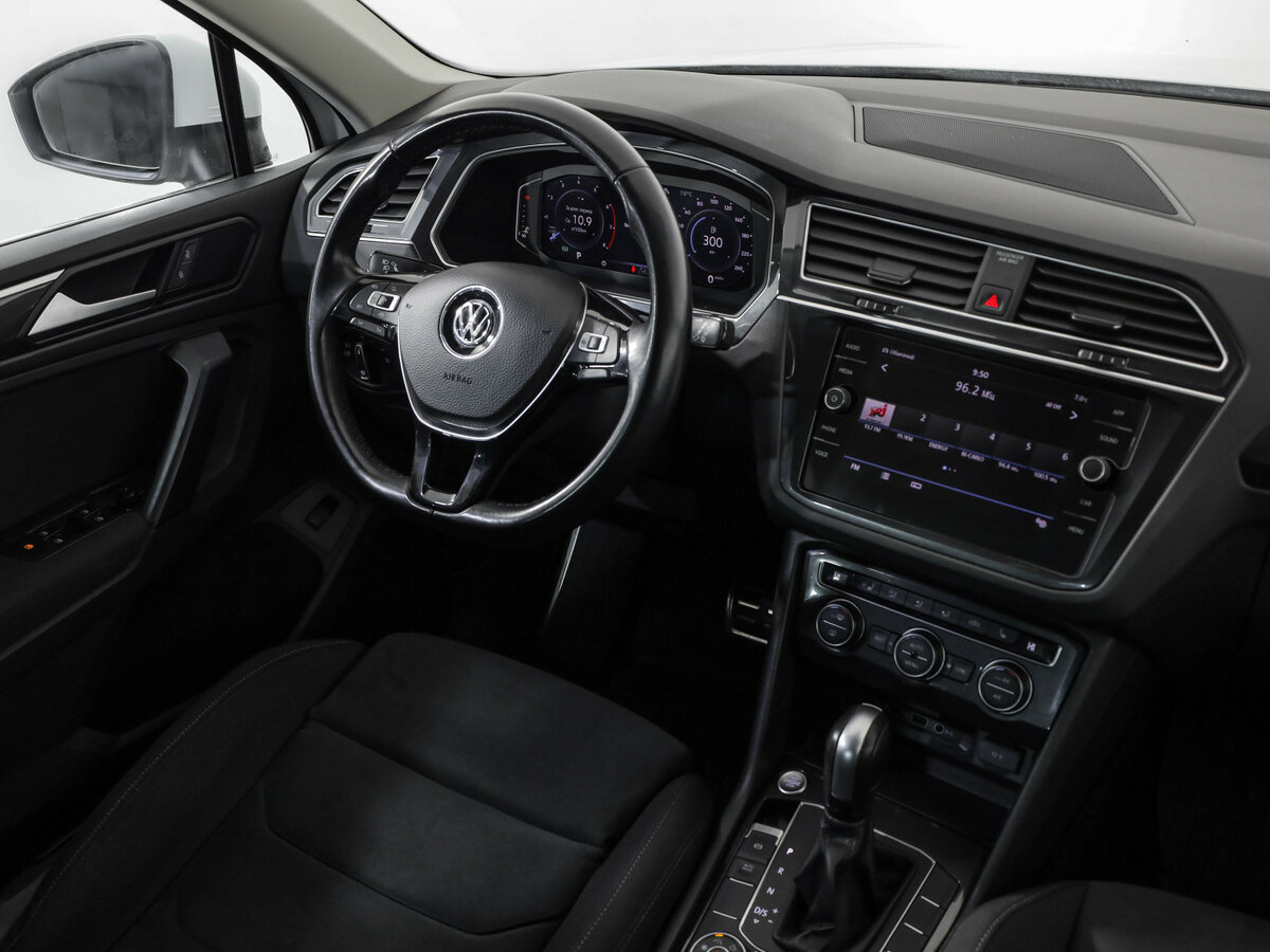 Купить Volkswagen Tiguan, 2019, 92 843 км.. Фото: #8