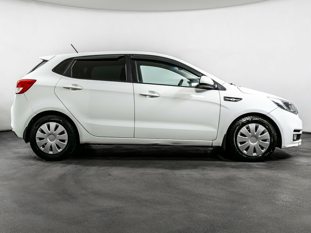 Купить Kia Rio, 2015, 109 935 км.. Фото: #3