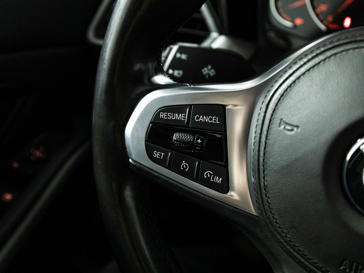 Купить BMW 3 серии, 2019, 105 575 км.. Фото: #15