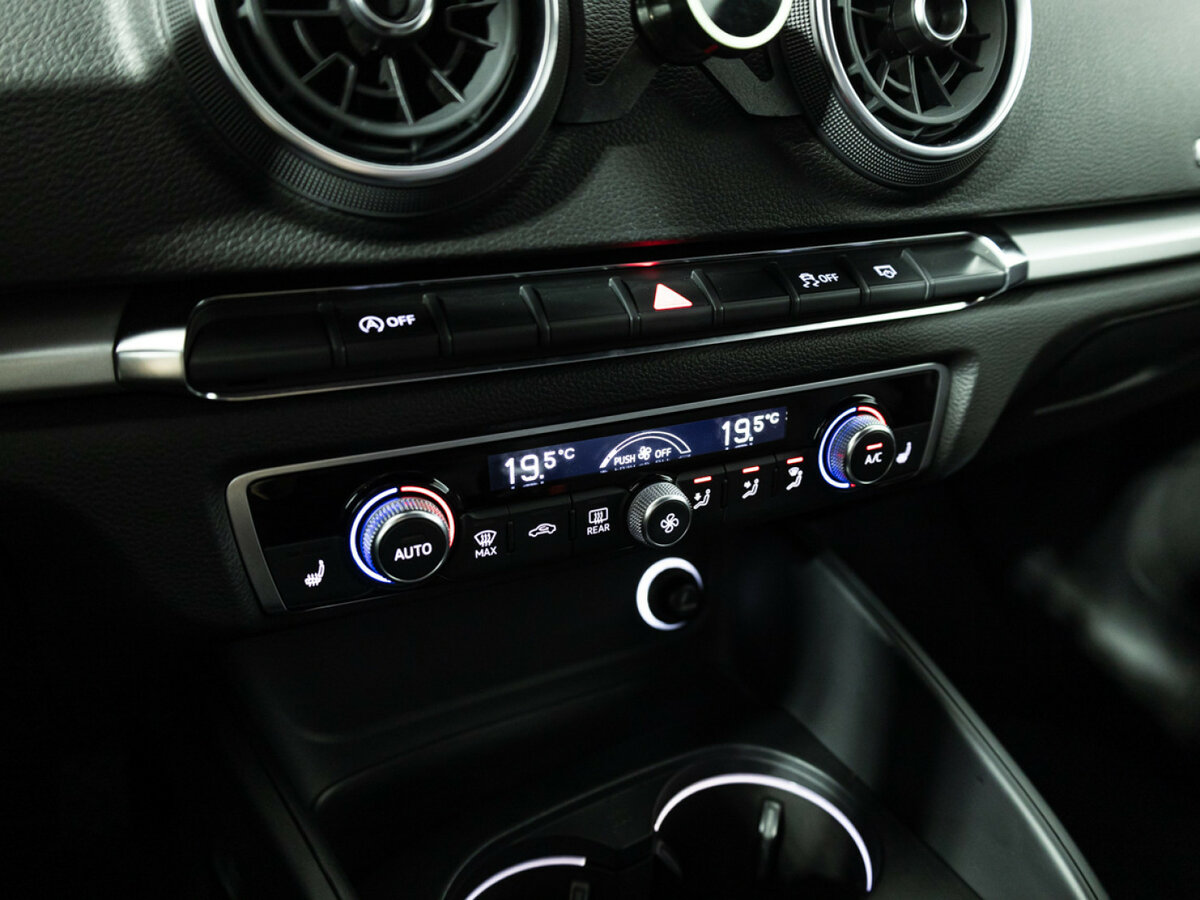 Купить Audi A3, 2018, 88 000 км.. Фото: #16