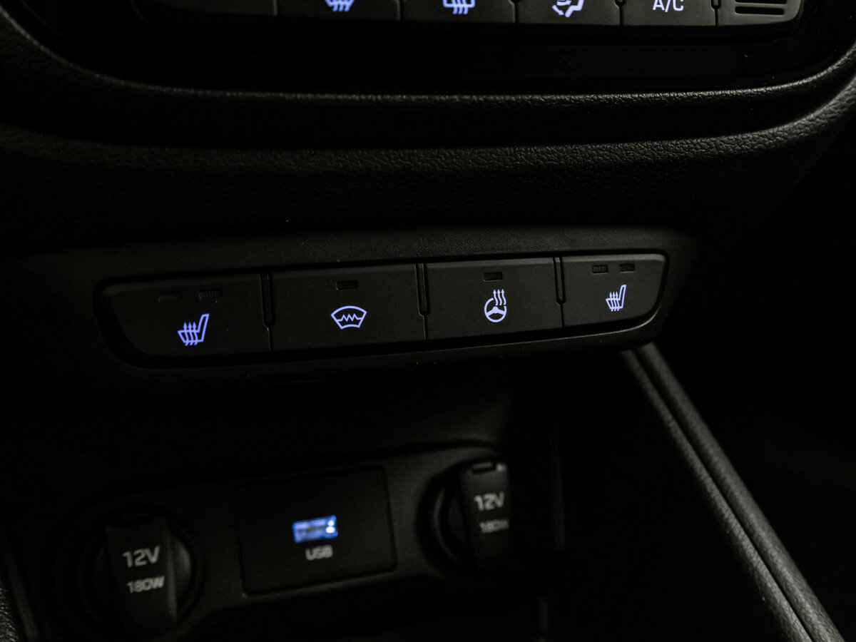 Купить Hyundai Solaris, 2020, 131 823 км.. Фото: #13