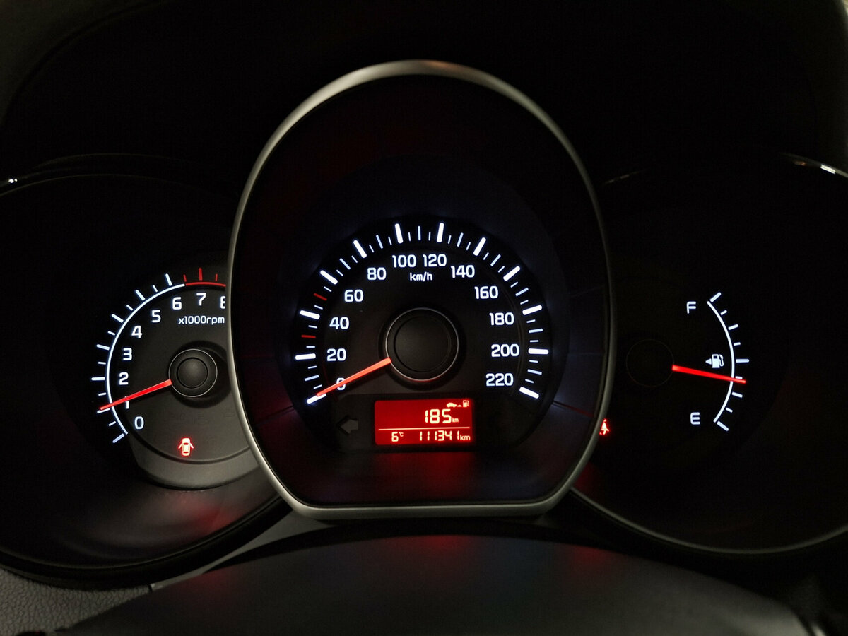 Купить Kia Rio, 2017, 111 340 км.. Фото: #12