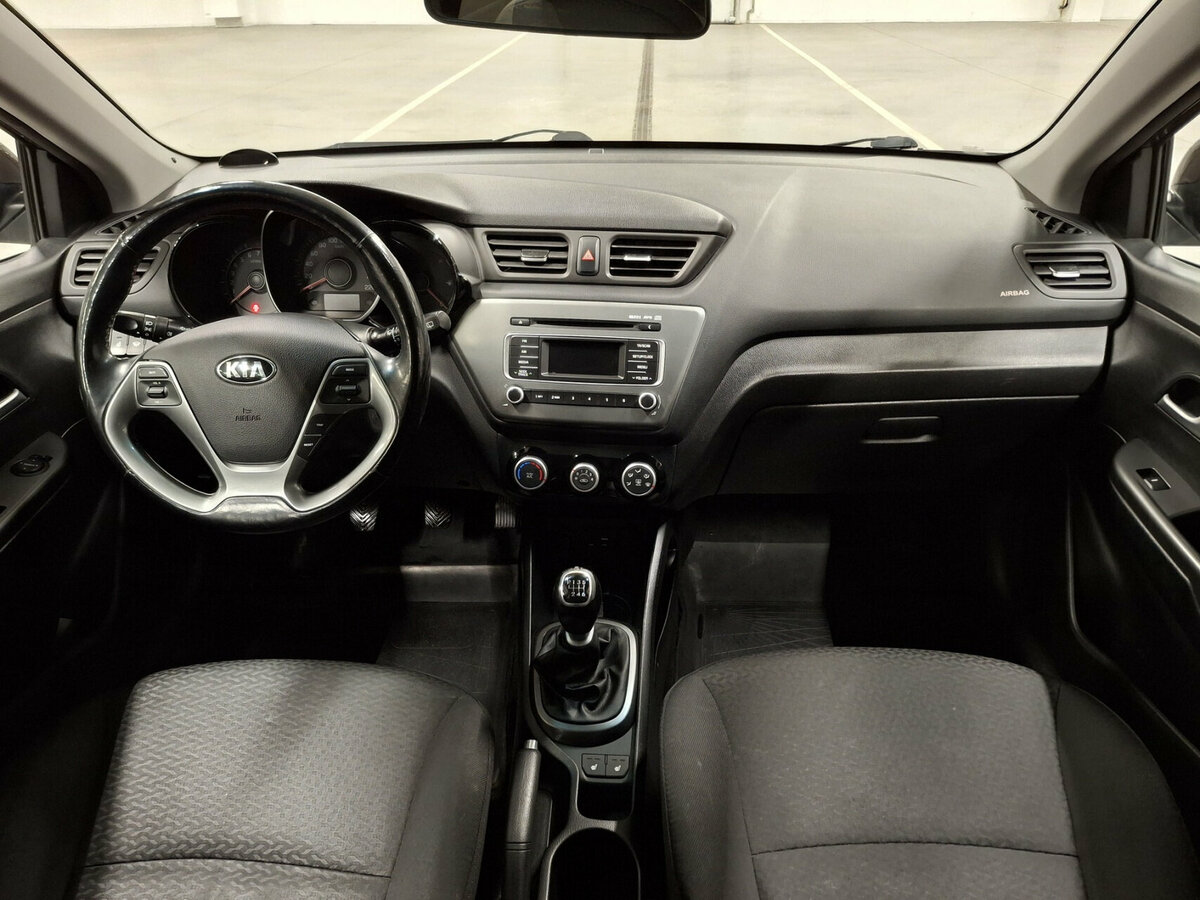 Купить Kia Rio, 2017, 111 340 км.. Фото: #13