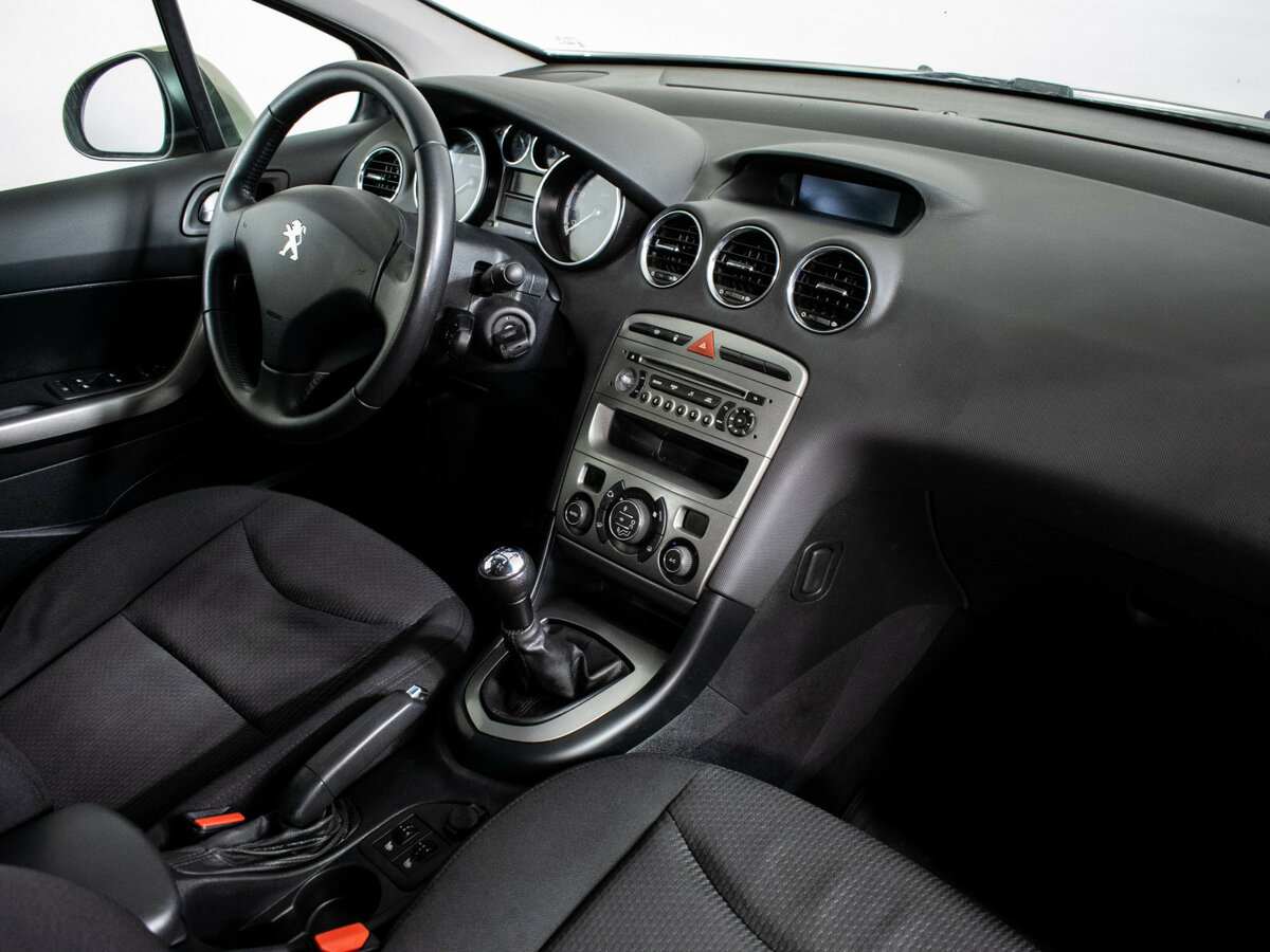 Купить Peugeot 408, 2013, 165 000 км.. Фото: #9